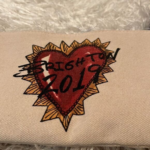 Brighton cosmetic bag 2019 - Picture 3 of 9